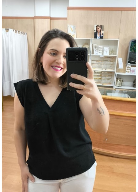 BLUSA NEGRA