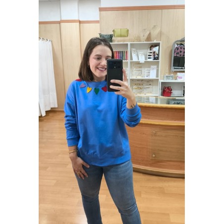 SUDADERA BORDADO DE CORAZONES